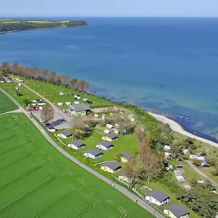 Mobile Homes Knaus Ruegen, Altenkirchen Tatil Evi *